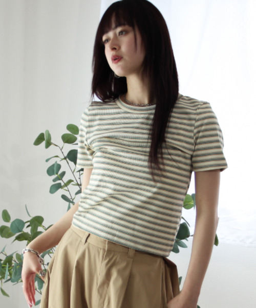 Good Riddance(グッドリダンス)の「【Good Riddance】バックウエストオープン ボーダー コンパクトトップス(Tシャツ/カットソー・レディース・グリーン/ブラウン/ホワイト/ブラック・FREE)」の14枚目の写真