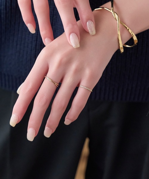 Phoebe（フィービィー）の「2setラインビジューリング（リング・レディース・イエローゴールド・FREE）」の9枚目の写真