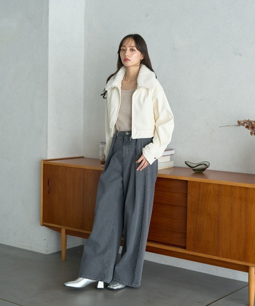 earth music&ecology(アースミュージックアンドエコロジー)の「タックホックデニムパンツ(デニムパンツ・レディース・ライトインディゴブルー/ブラック/ライトグレー・M/S)」の18枚目の写真