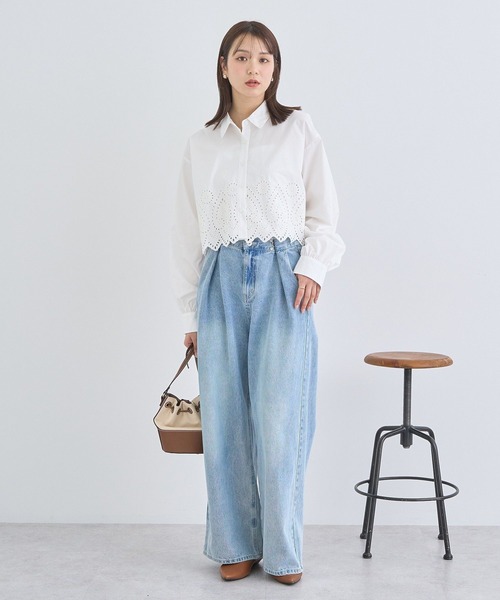 earth music&ecology(アースミュージックアンドエコロジー)の「タックホックデニムパンツ(デニムパンツ・レディース・ライトインディゴブルー/ブラック/ライトグレー・M/S)」の8枚目の写真