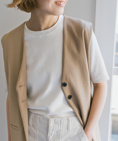 Spick & Span（スピックアンドスパン）の「《追加》手洗い可 / コットンスムースコンパクトTシャツ（ニット/セーター・レディース・ベージュ/ネイビー/ホワイト・FREE）」の2枚目の写真