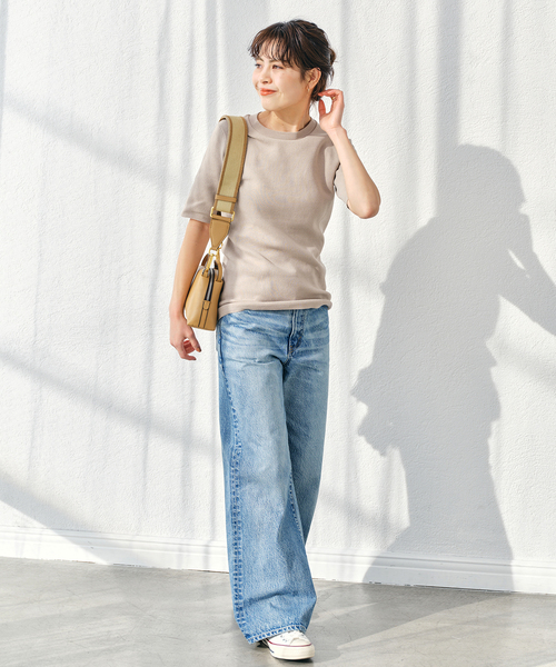 Spick & Span（スピックアンドスパン）の「《追加》手洗い可 / コットンスムースコンパクトTシャツ（ニット/セーター・レディース・ベージュ/ネイビー/ホワイト・FREE）」の9枚目の写真