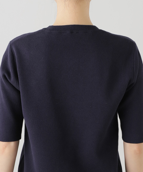 Spick & Span（スピックアンドスパン）の「《追加》手洗い可 / コットンスムースコンパクトTシャツ（ニット/セーター・レディース・ベージュ/ネイビー/ホワイト・FREE）」の17枚目の写真