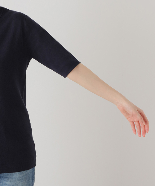 Spick & Span（スピックアンドスパン）の「《追加》手洗い可 / コットンスムースコンパクトTシャツ（ニット/セーター・レディース・ベージュ/ネイビー/ホワイト・FREE）」の18枚目の写真