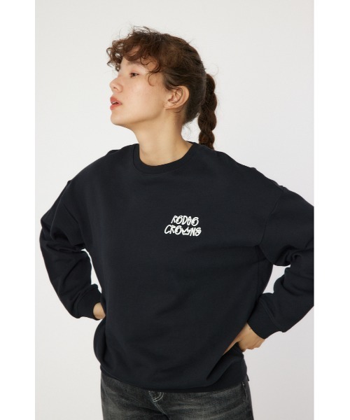 RODEO CROWNS WIDE BOWL（ロデオクラウンズワイドボウル）の「graffiti flagスウェットトップス（スウェット・レディース・杢グレー/ブラック/カーキ/オフホワイト・FREE）」の6枚目の写真