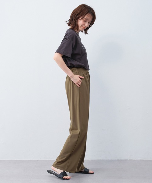 Viola e Viola(ヴィオラエヴィオラ)の「さらテロ楽ちんストレートパンツ(ショート丈)(その他パンツ・レディース・ブラック/カーキ/ダークブルー/ネイビー・4L/LL/L/M/5L/3L)」の7枚目の写真