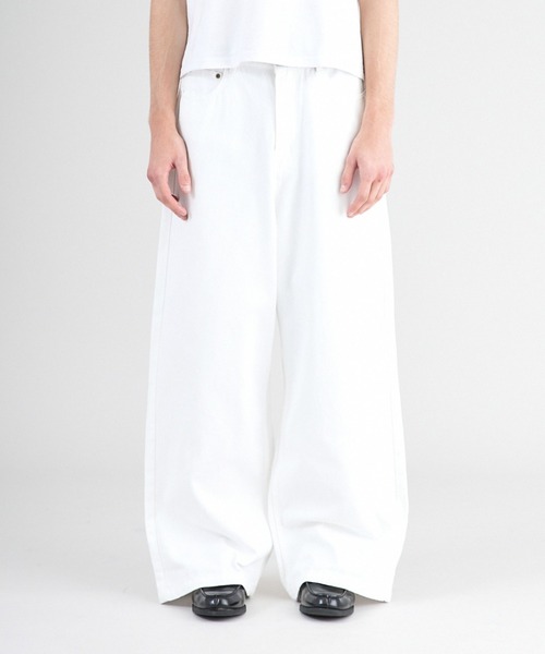 Regen Glanz(レーゲングランツ)の「wide baggy denim pants/ワイドバギーデニムパンツ(デニムパンツ・メンズ・ブラック/ライトブルー/ブルー/ブルー系その他/ブラック系その他/ライトホワイト・LARGE/SMALL/MEDIUM/X-SMALL)」の2枚目の写真