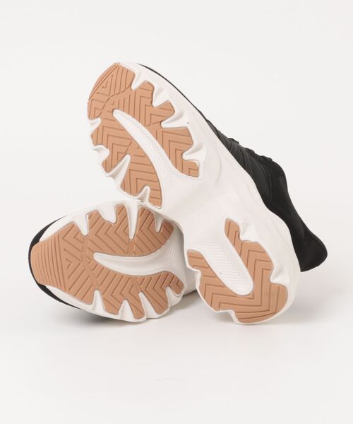 Parade（パレード）の「【楽すぽっ！】ハンズフリーダッドスニーカー　51702【Parade】（スニーカー・レディース・ブラック/アイボリー・22.5cm/23.0cm/23.5cm/24.0cm/24.5cm/25.0cm）」の4枚目の写真