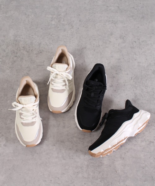 Parade（パレード）の「【楽すぽっ！】ハンズフリーダッドスニーカー　51702【Parade】（スニーカー・レディース・ブラック/アイボリー・22.5cm/23.0cm/23.5cm/24.0cm/24.5cm/25.0cm）」の17枚目の写真