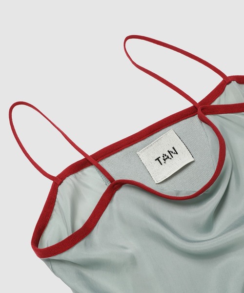 TAN(タン)の「SUEDE LIKE BACK RIB DRESS(ドレス・レディース・ブルー・FREE)」の3枚目の写真