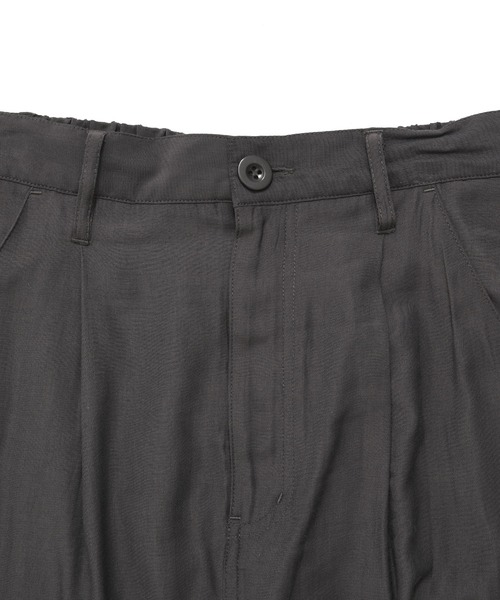 Arnold Palmer（アーノルドパーマー）の「カーゴポケット コクーンスカート（スカート・レディース・チャコールグレー/ベージュ・S/L/M）」の18枚目の写真