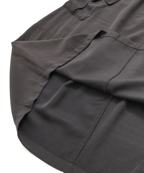 Arnold Palmer（アーノルドパーマー）の「カーゴポケット コクーンスカート（スカート・レディース・チャコールグレー/ベージュ・S/L/M）」の5枚目の写真