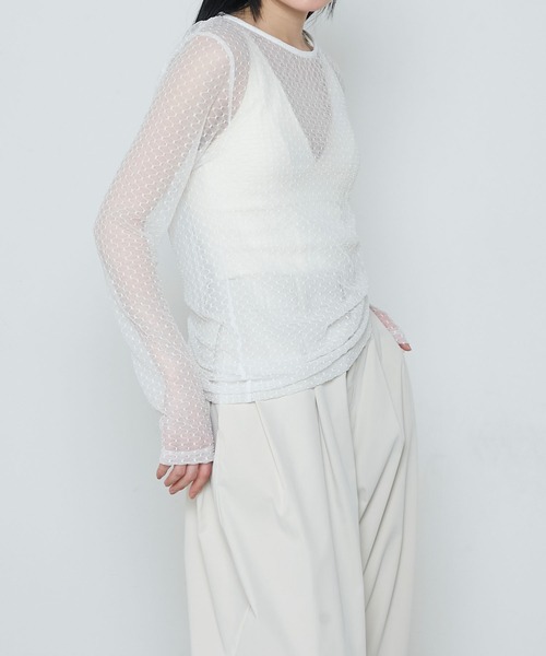 le ELMi（ルエルミ）の「Sheer honeycomb check tops / シアーハニカムチェックトップス（Tシャツ/カットソー・レディース・ベージュ/ネイビー/アイボリー/ピンク・FREE）」の8枚目の写真