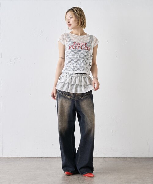 WHO'S WHO gallery(フーズフーギャラリー)の「PAST FUTURE レースTEE(Tシャツ/カットソー・レディース・ブラック/ホワイト/レッド・FREE)」の12枚目の写真