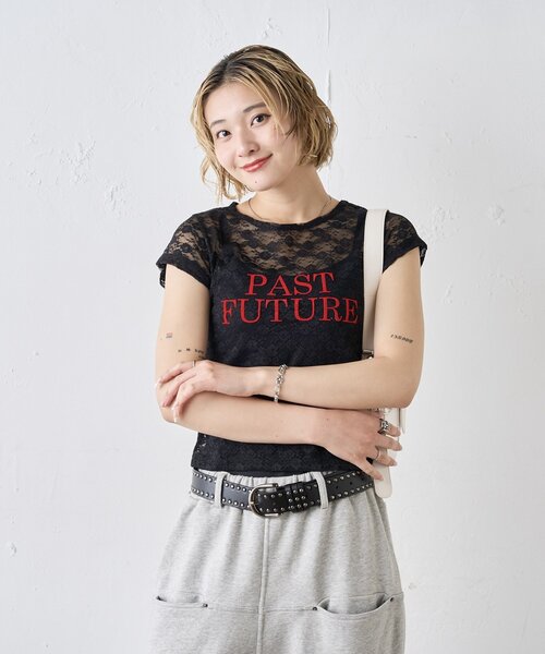 WHO'S WHO gallery(フーズフーギャラリー)の「PAST FUTURE レースTEE(Tシャツ/カットソー・レディース・ブラック/ホワイト/レッド・FREE)」の17枚目の写真