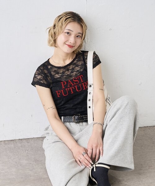 WHO'S WHO gallery(フーズフーギャラリー)の「PAST FUTURE レースTEE(Tシャツ/カットソー・レディース・ブラック/ホワイト/レッド・FREE)」の18枚目の写真