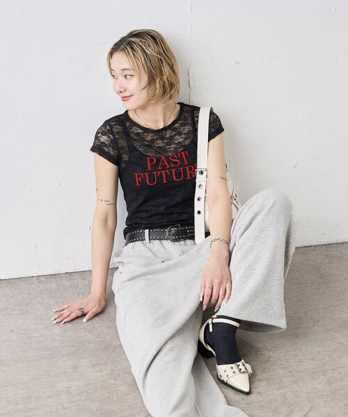 WHO'S WHO gallery(フーズフーギャラリー)の「PAST FUTURE レースTEE(Tシャツ/カットソー・レディース・ブラック/ホワイト/レッド・FREE)」の19枚目の写真