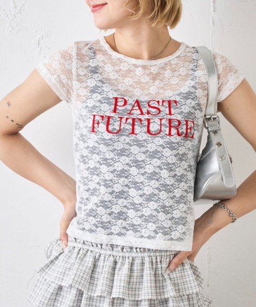 WHO'S WHO gallery(フーズフーギャラリー)の「PAST FUTURE レースTEE(Tシャツ/カットソー・レディース・ブラック/ホワイト/レッド・FREE)」の4枚目の写真