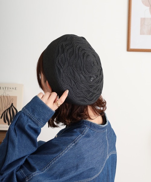 Sense of Grace(センスオブグレース)の「流線デザイン ブレードベレー帽(ハンチング/ベレー帽・レディース・ナチュラル/ブラック/ベージュ・FREE)」の1枚目の写真