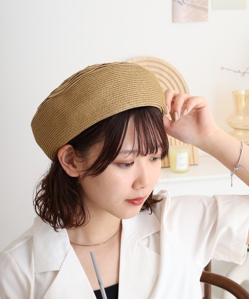 Sense of Grace(センスオブグレース)の「流線デザイン ブレードベレー帽(ハンチング/ベレー帽・レディース・ナチュラル/ブラック/ベージュ・FREE)」の16枚目の写真