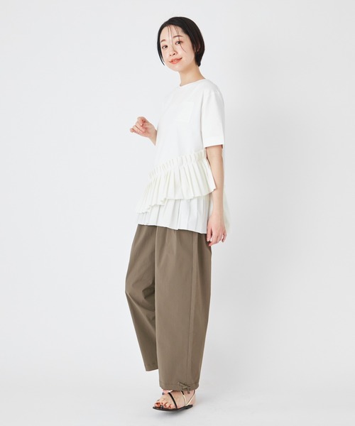 ever closet(エバークローゼット)の「プリーツドッキングTシャツ(Tシャツ/カットソー・レディース・ホワイト/ブラック・F)」の2枚目の写真