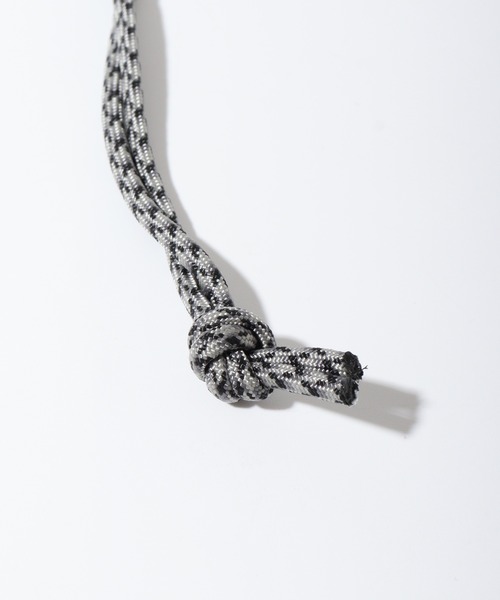 WILD THINGS（ワイルドシングス）の「WILD THINGS ナイロン ネックミニウォレット DELFY採用（ボディバッグ/ウエストポーチ・メンズ・レッド/ブラック・FREE）」の6枚目の写真