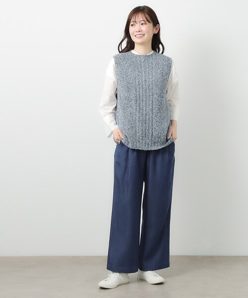 LAURA ASHLEY(ローラアシュレイ)の「【STORY掲載!/ウエストゴム/タックあり】セルロースデニム イージーパンツ(デニムパンツ・レディース・ライトブルー/ネイビー・40/38)」の9枚目の写真