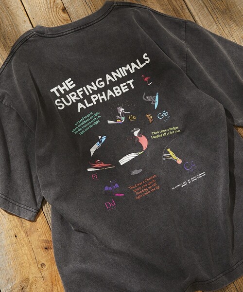 Jonas Claesson（ジョナスクレアッソン）の「JONAS CLAESSON/ジョナス クレアッソン Surfing animals Short Sleeve Tee/サーフィンアニマルズ バックプリント Tシャツ（Tシャツ/カットソー・メンズ・ブラック/ホワイト/ライトグレー/レッド・LARGE/MEDIUM）」の10枚目の写真