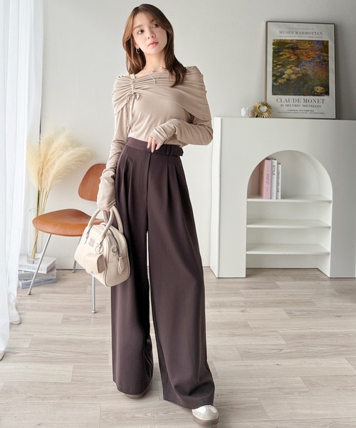 classicalelf(クラシカルエルフ)の「程よい肌見せ、ヘルシースタイル。オフショルリボンカットプルオーバー(長袖)(Tシャツ/カットソー・レディース・ブルー/グレイッシュベージュ/モカ/ブラック/チャコール/オートミール・SMALL/MEDIUM/LARGE/X-LARGE)」の19枚目の写真