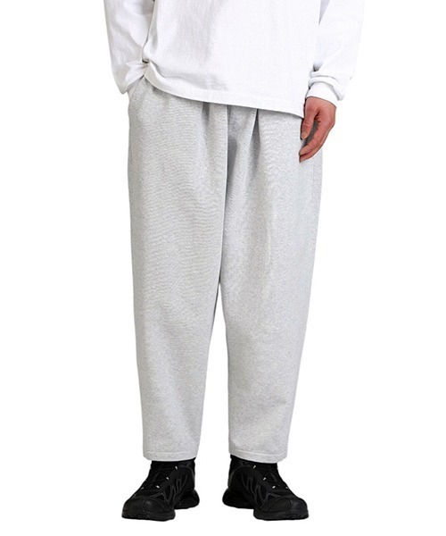 is-ness（イズネス）の「is-ness / イズネス：KNIT TUCK LONG PANTS：1007KNITPT04[NOA]（その他パンツ・メンズ・グレー・L/M）」の7枚目の写真