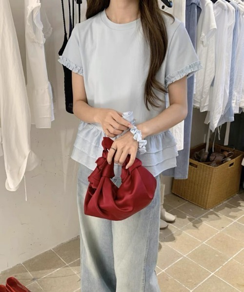 AMELY(エミリー)の「フリルTシャツ(Tシャツ/カットソー・レディース・ホワイト/グレー/ブルー/ブルー系その他・フリー)」の6枚目の写真