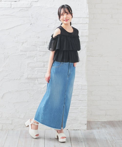 Honeys(ハニーズ)の「肩あきフリルトップス(Tシャツ/カットソー・レディース・ブラック/ホワイト/サックスブルー/ピンク・S/M/L)」の13枚目の写真