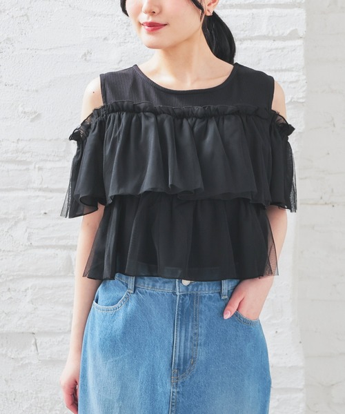 Honeys(ハニーズ)の「肩あきフリルトップス(Tシャツ/カットソー・レディース・ブラック/ホワイト/サックスブルー/ピンク・S/M/L)」の15枚目の写真