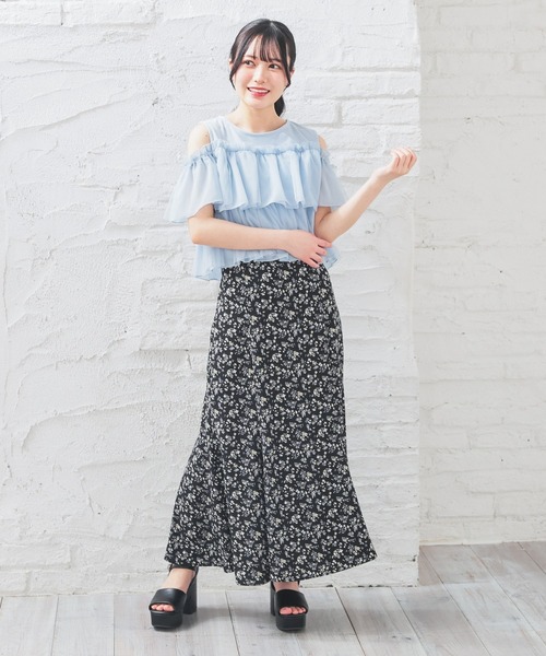 Honeys(ハニーズ)の「肩あきフリルトップス(Tシャツ/カットソー・レディース・ブラック/ホワイト/サックスブルー/ピンク・S/M/L)」の19枚目の写真