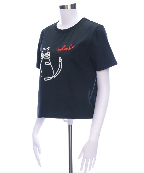 CLEAR BASIC（クリアベーシック）の「コード刺繍猫Tシャツ［大人 カジュアル アニマル］≪SS新作≫（Tシャツ/カットソー・レディース・ブラック/オフホワイト・F）」の5枚目の写真