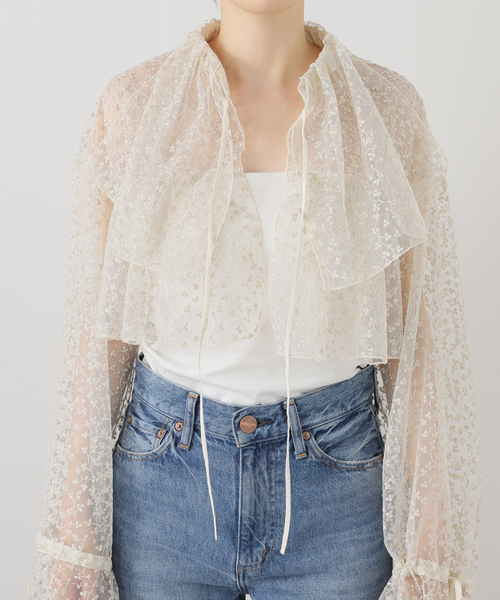MIOSMOKEY（MIOSMOKEY）の「MIOSMOKEY EMB LACE BOLERO 251ST006-A：ブラウス（シャツ/ブラウス・レディース・ベージュ・FREE）」の10枚目の写真