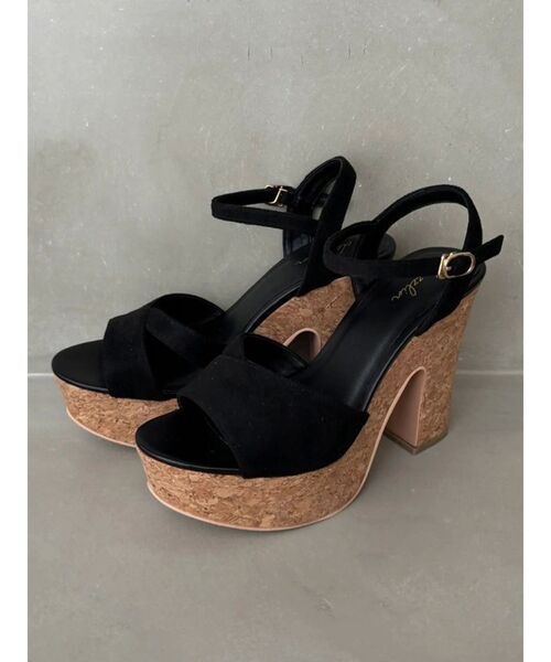 dazzlin（ダズリン）の「コルクヒールサンダル（サンダル・レディース・ブラウン/ブラック/アイボリー・LARGE/MEDIUM/SMALL）」の6枚目の写真