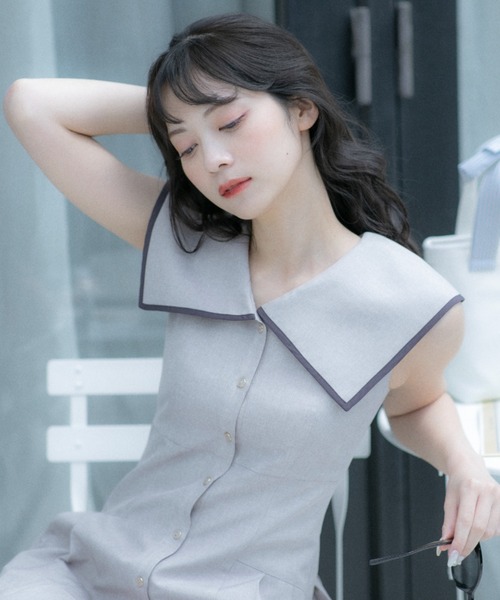 JILL by JILL STUART（ジルバイジルスチュアート）の「◇ビッグカラーワンピース（ワンピース・レディース・グレー/ベージュ・SMALL/MEDIUM）」の5枚目の写真