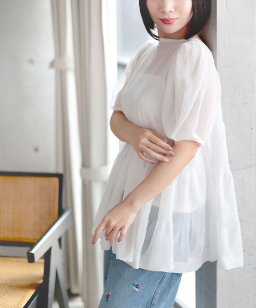 Ruwan yu(ルワンユー)の「シアー半袖ティアードチュニック【大きいサイズ対応】(チュニック・レディース・ホワイト・LL/3L/4L/L)」の3枚目の写真