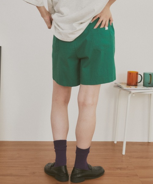 MERLOT(メルロー)の「【ウエストゴム】【ブランドピスネーム付き】チノショートパンツ(その他パンツ・レディース・グリーン/ベージュ/ブラック・FREE)」の6枚目の写真
