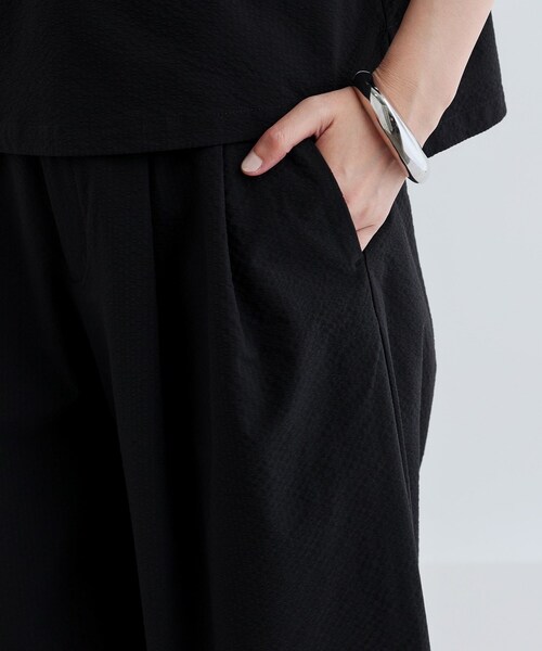 GALLEST(ギャレスト)の「【セットアップ可能】ストライプサッカーワイドパンツ【洗える/カセット服】(その他パンツ・レディース・ブラック/ブラウン系その他・38/40/36)」の7枚目の写真