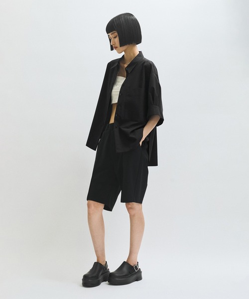 ADAM ET ROPE'(アダムエロペ)の「【サステナブル】バウンスカフステントラインシャツ(シャツ/ブラウス・レディース・ブルー系その他4/ブラック・FREE)」の5枚目の写真