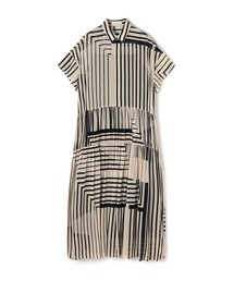 今期25夏ギャルリーヴィーシルクストレッチワンピーストゥモローランド丈直しあり 今期25夏ギャルリーヴィーシルクストレッチワンピース