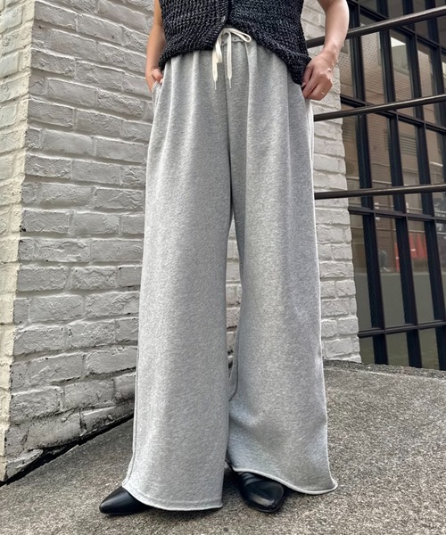 CIAOPANIC TYPY（チャオパニックティピー）の「裏毛ワイドスウェットパンツ/イージーパンツ（スウェットパンツ・レディース・グレー/オフホワイト/ブラック・SMALL/MEDIUM/LARGE）」の3枚目の写真