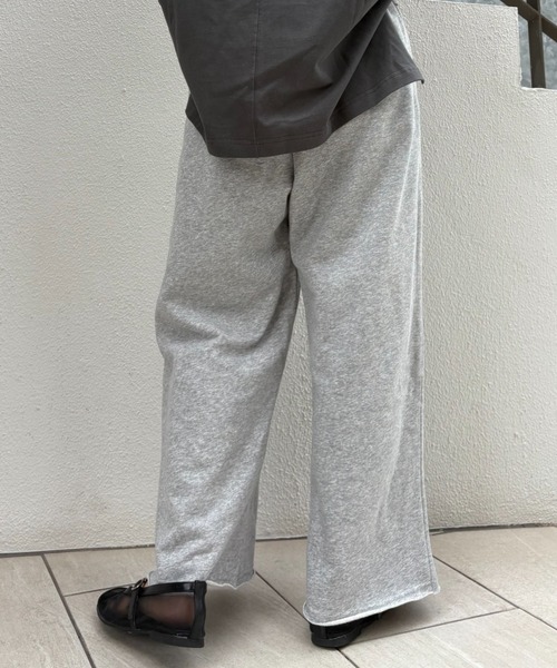 CIAOPANIC TYPY（チャオパニックティピー）の「裏毛ワイドスウェットパンツ/イージーパンツ（スウェットパンツ・レディース・グレー/オフホワイト/ブラック・SMALL/MEDIUM/LARGE）」の6枚目の写真