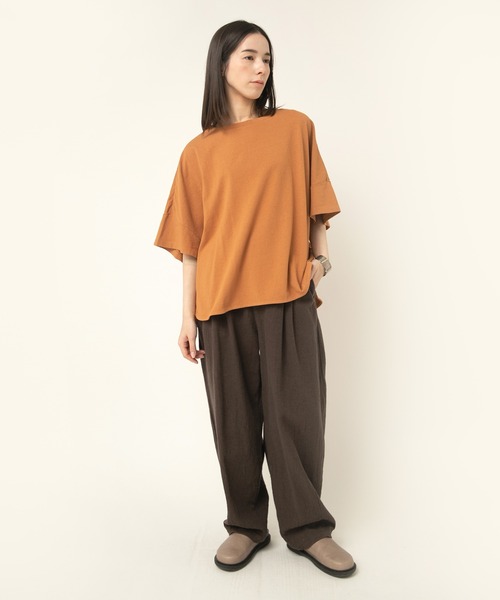 RNA-N(アールエヌエーエヌ)の「M2495 ガーメントダイルーズT(Tシャツ/カットソー・レディース・ブラック/オレンジ/キナリ/オリーブ・FREE)」の11枚目の写真