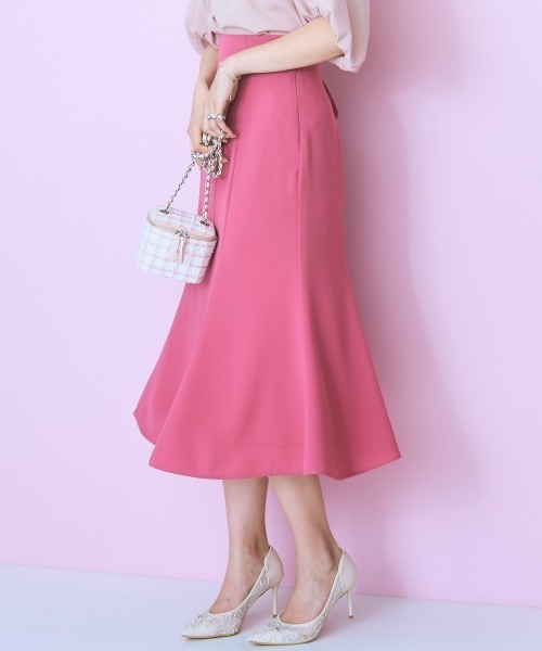 marun（マルン）の「＜大きいサイズ＞ハイウエストレースアップマーメードスカート marun（スカート・レディース・ピンク/ブラック・LL/L/5L/4L/3L）」の8枚目の写真