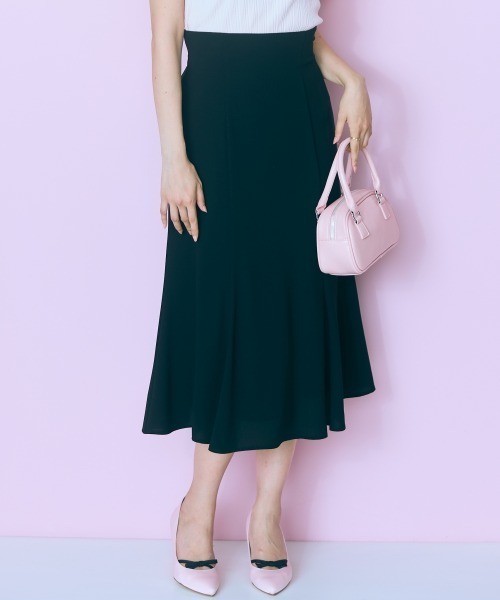 marun（マルン）の「＜大きいサイズ＞ハイウエストレースアップマーメードスカート marun（スカート・レディース・ピンク/ブラック・LL/L/5L/4L/3L）」の13枚目の写真