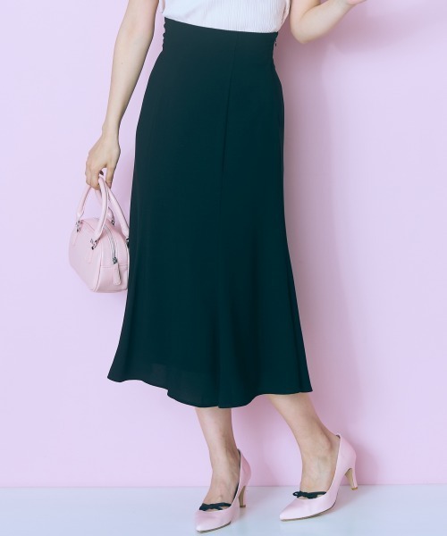 marun（マルン）の「＜大きいサイズ＞ハイウエストレースアップマーメードスカート marun（スカート・レディース・ピンク/ブラック・LL/L/5L/4L/3L）」の12枚目の写真