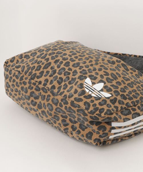 即納*★ADIDAS レオパード ヒョウ柄*Leopard Large Shoulder Bag adidas Leopard Large Shoulder Bag - Brown | Free Shipping